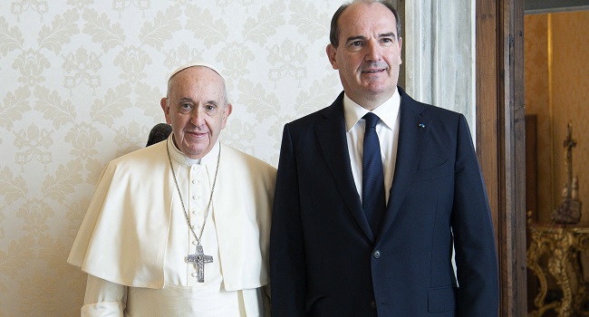 french-pm-meets-pope-as-abuse-scandal-rages