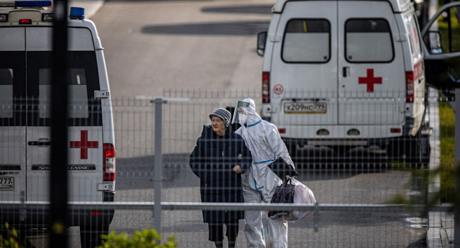moscow-orders-fresh-covid-19-restrictions-as-deaths-soar
