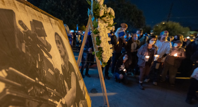 hollywood-holds-vigil-for-cinematographer-shot-on-movie-set