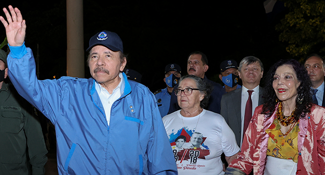 nicaraguan-president,-officials-banned-from-us