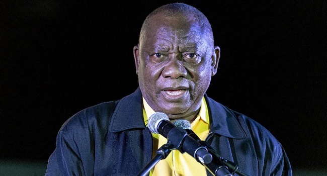 omicron-variant:-south-african-president-wants-‘urgent’-lifting-of-travel-bans