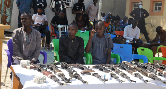 police-arrest-32-suspects-over-kidnapping,-armed-robbery