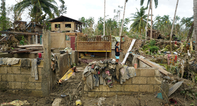 ‘we-have-nothing-left’:-philippine-typhoon-survivors-plead-for-help