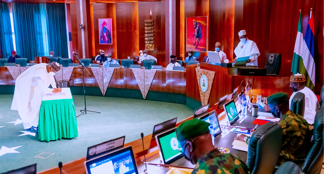 buhari-presides-over-emergency-security-council-meeting