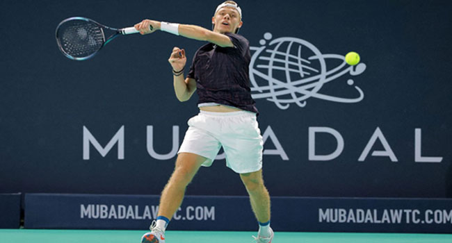 canada’s-shapovalov-tests-positive-for-covid-19-in-sydney