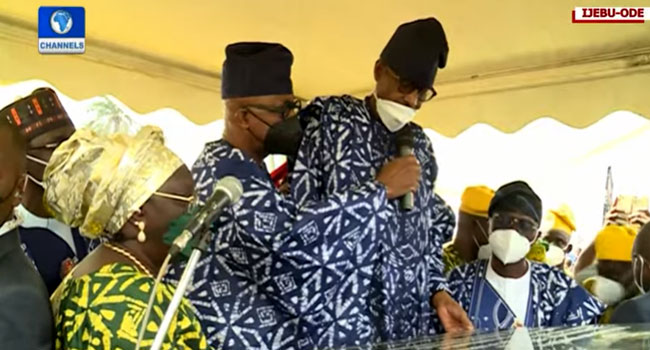 live:-buhari-visits-ogun-state,-commissions-landmark-projects