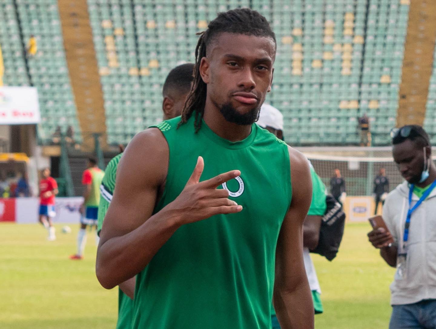 eguavoen-bows-to-pressure-from-okocha,-plays-iwobi-as-number-10-in-training-ahead-of-tunisia-game