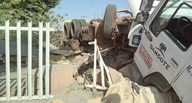 many-feared-dead-as-train-crushes-truck,-tricycle-in-kano
