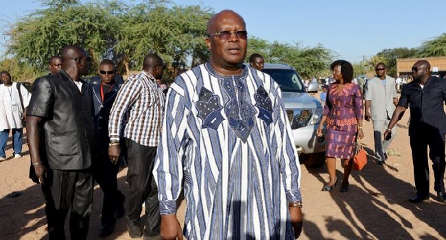 burkina-faso-president-kabore-arrested-by-mutinous-soldiers