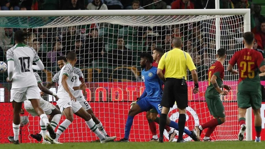 i-never-lost-a-game-0-4-–-rohr-coach-shades-peseiro-over-super-eagles-loss-to-portugal