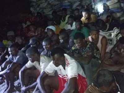 Navy-illegal miners